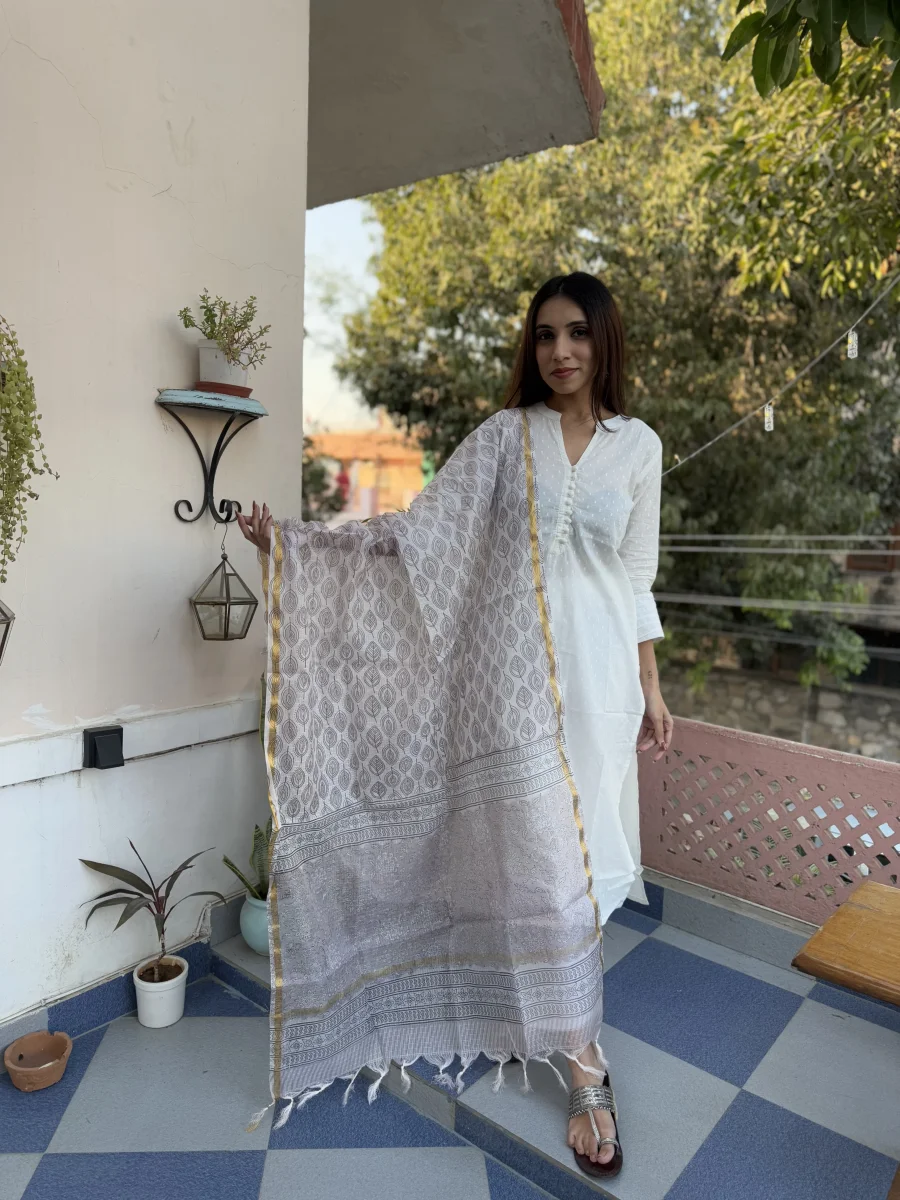 Kota Doria Dupatta White - Image 2