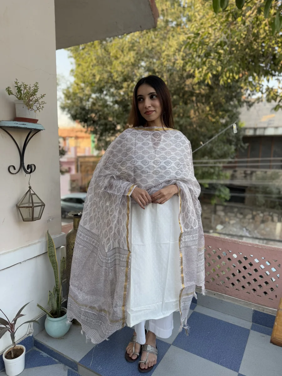 Kota Doria Dupatta White - Image 5